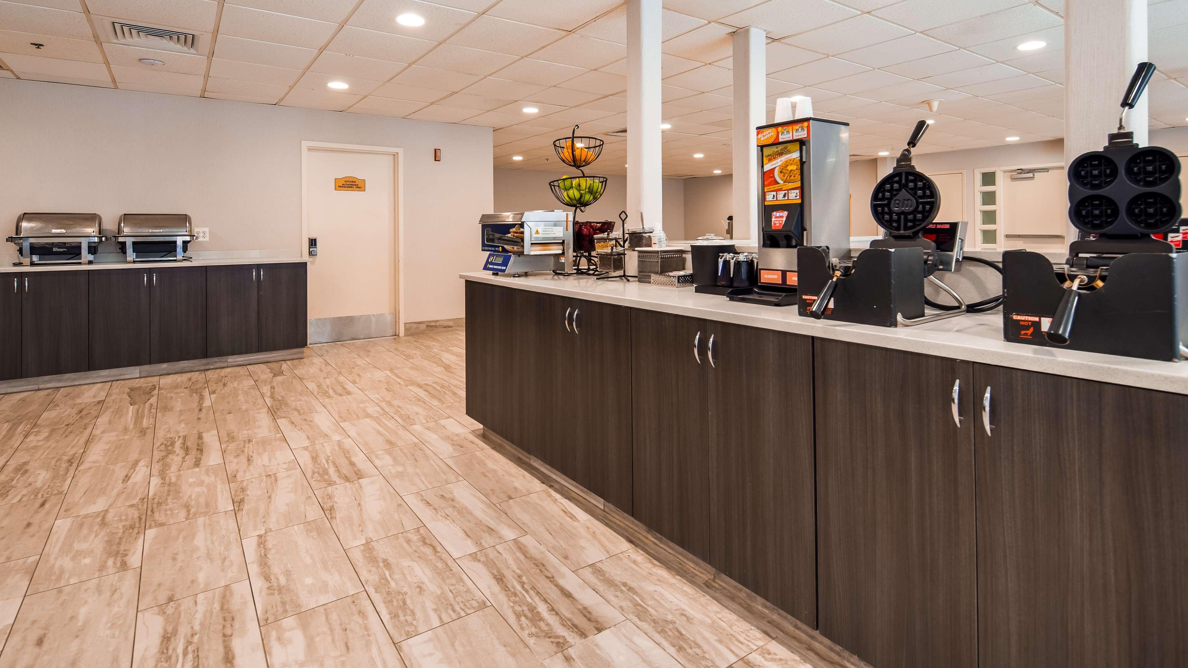 Best Western Plus Mount Vernon - Fort Belvoir Exterior foto